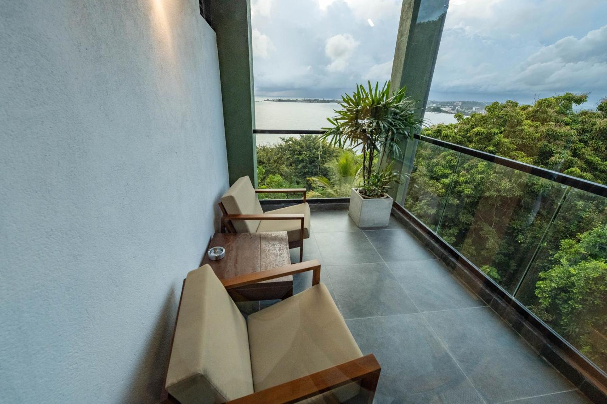 Agnus Hotel 4*